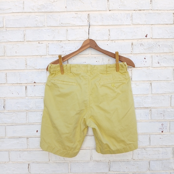 J. Crew Stanton Shorts Yellow size 30 - Picture 2 of 4
